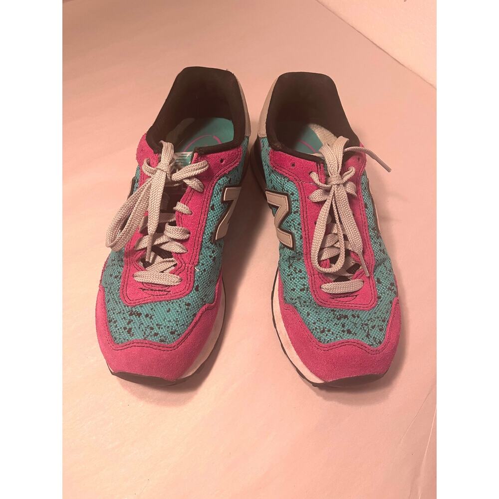 New Balance X UO 515 Airbrush Graffiti Running Sneaker Teal & Pink Women's sz. 8 - Picture 2 of 11